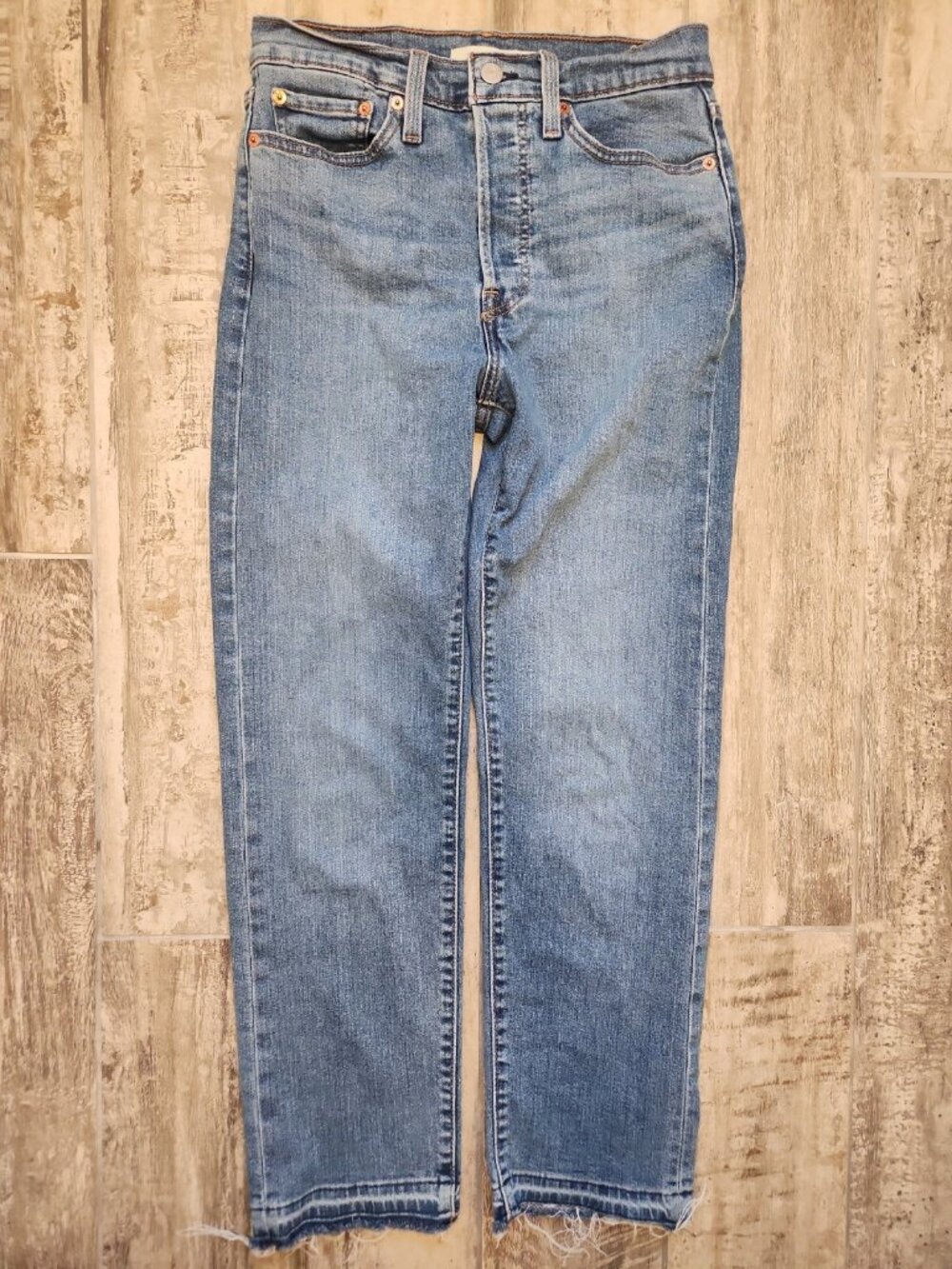 Levi’s Wedgie Straight 27x28 High Rise Jeans Distressed Button Fly Butt Lifting